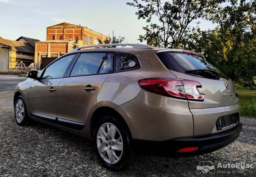 renault_megan_2012god_15_dci_full_oprema_8_polovni_automobili_autopijac.rs