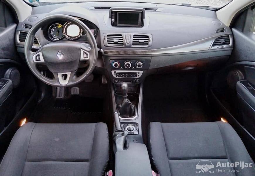 renault_megan_2012god_15_dci_full_oprema_9_polovni_automobili_autopijac.rs