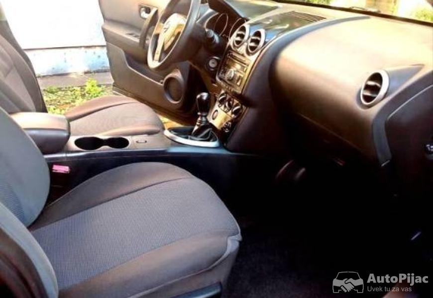 nissan_qaskai_15dci_na_ime_uradjen_motor_u_top_sta_9_polovni_automobili_autopijac.rs