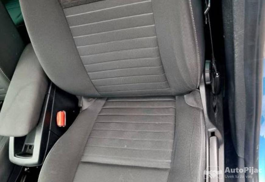 2014_renault_scenik_8_polovni_automobili_autopijac.rs
