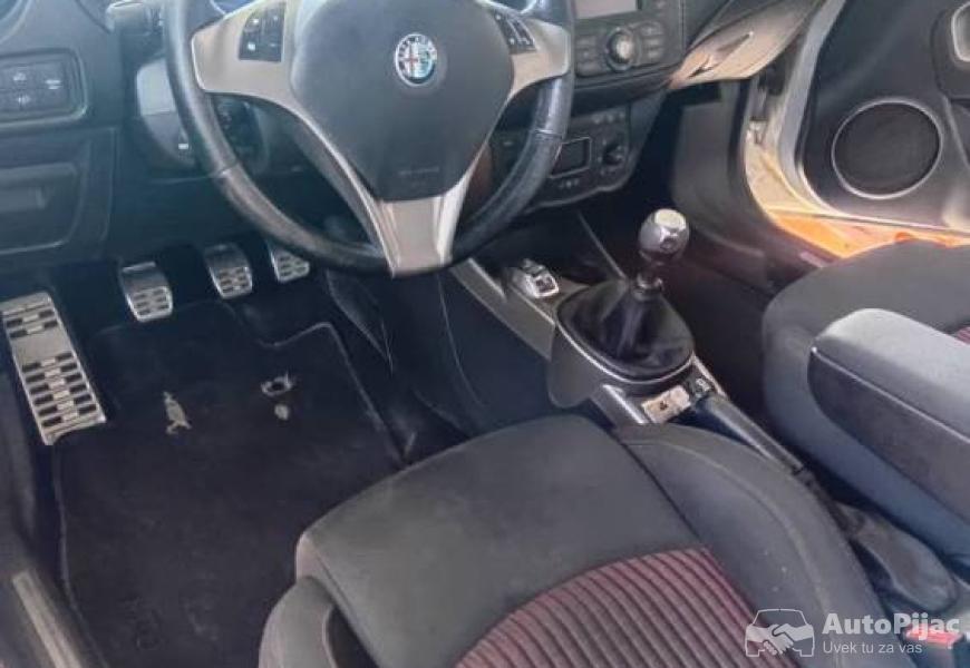 alfa_mito_14t_11_polovni_automobili_autopijac.rs