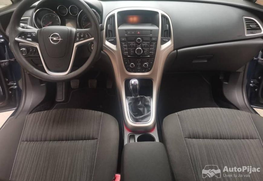 2011_opel_astra_j_14_turbo_11_polovni_automobili_autopijac.rs