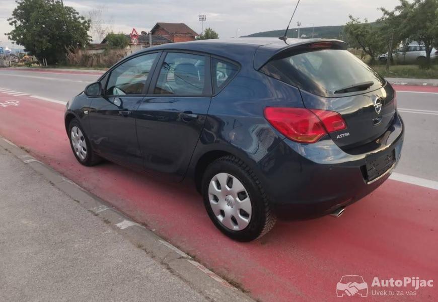 2011_opel_astra_j_14_turbo_7_polovni_automobili_autopijac.rs