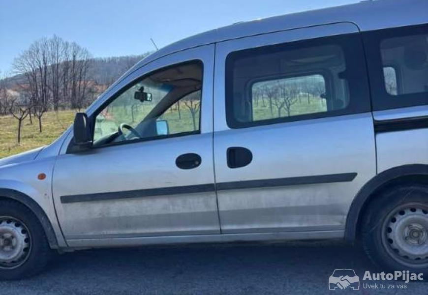 opel_combo_17_isuzu_9_polovni_automobili_autopijac.rs
