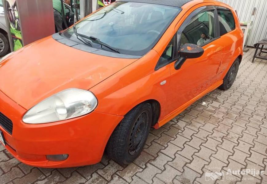 na_prodaju_fiat_grande_punto_giugaro_2007_god_14_9_2_polovni_automobili_autopijac.rs