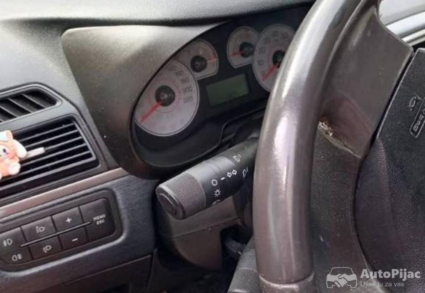 na_prodaju_fiat_grande_punto_giugaro_2007_god_14_9_5_polovni_automobili_autopijac.rs