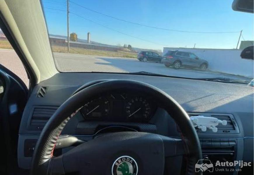 skoda_fabijaa_comfort_10_polovni_automobili_autopijac.rs