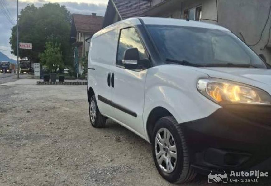 2015_fiat_doblo_13_mjt_kontakt_10_polovni_automobili_autopijac.rs