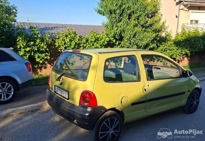reno_twingo_12_tek_registrovan_3_polovni_automobili_autopijac.rs