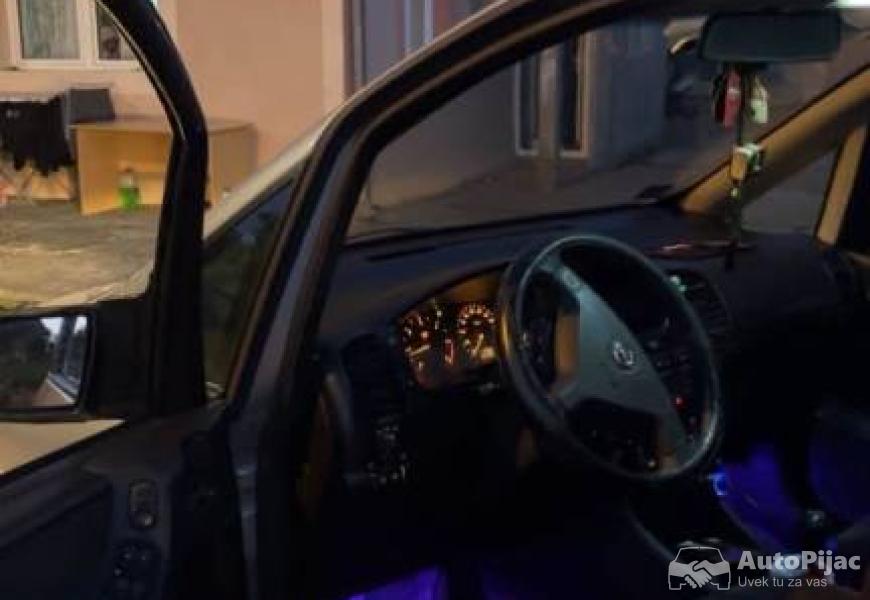 opel_zafira_a_20_74101_10_polovni_automobili_autopijac.rs