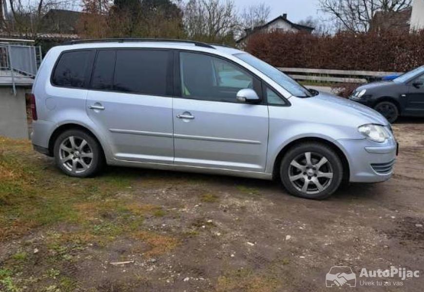 2008_volkswagen_touran_6_polovni_automobili_autopijac.rs