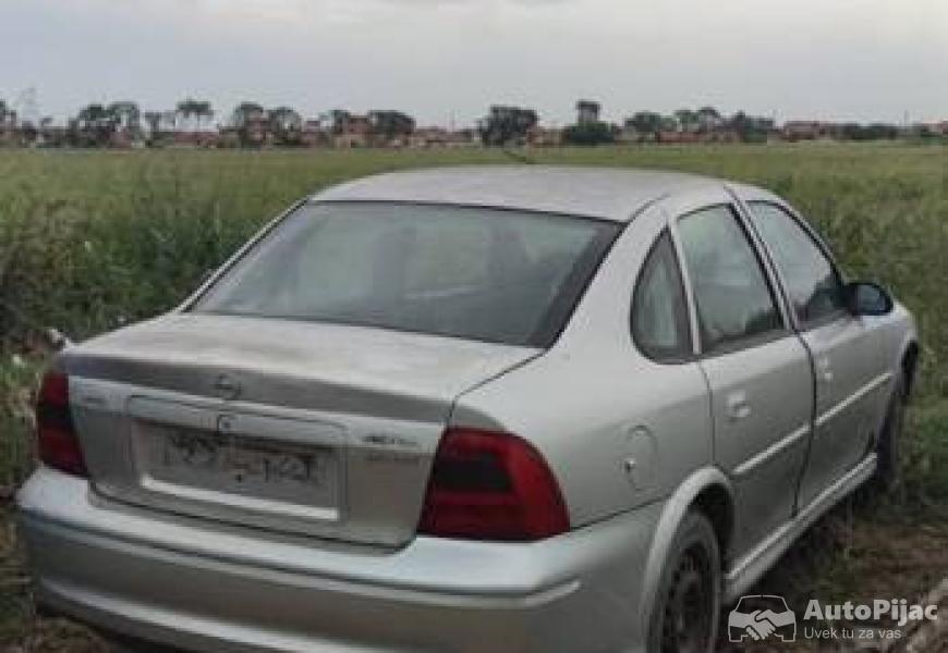 na_prodaju_delovi_2_polovni_automobili_autopijac.rs