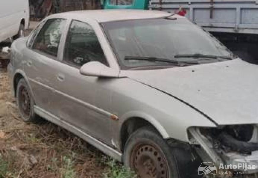 na_prodaju_delovi_4_polovni_automobili_autopijac.rs