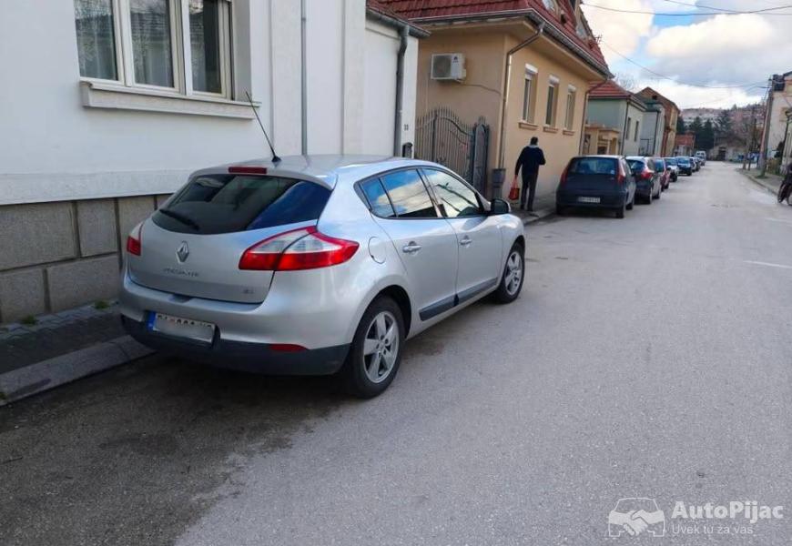 2009_renault_megane_registrovan_2027_4_polovni_automobili_autopijac.rs