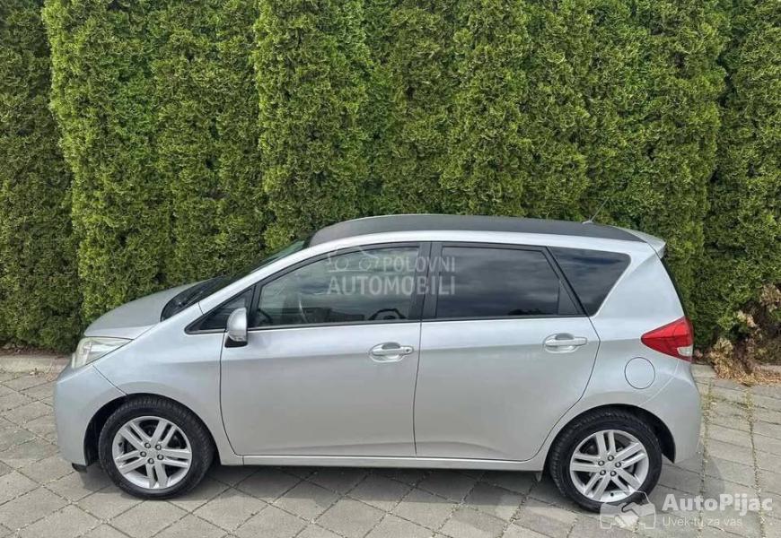 2014_subaru_trezia_5_polovni_automobili_autopijac.rs