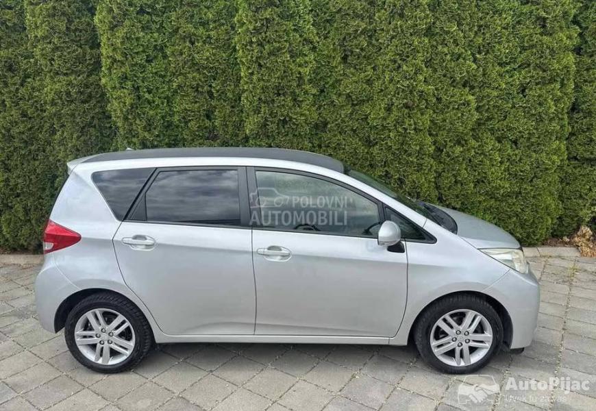 2014_subaru_trezia_6_polovni_automobili_autopijac.rs