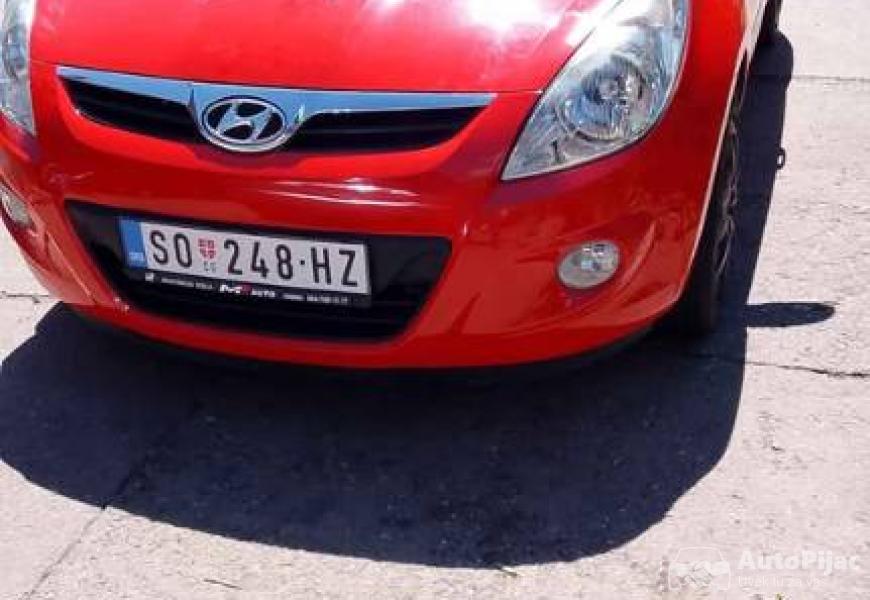 2009_hyundai_ix20_14_polovni_automobili_autopijac.rs