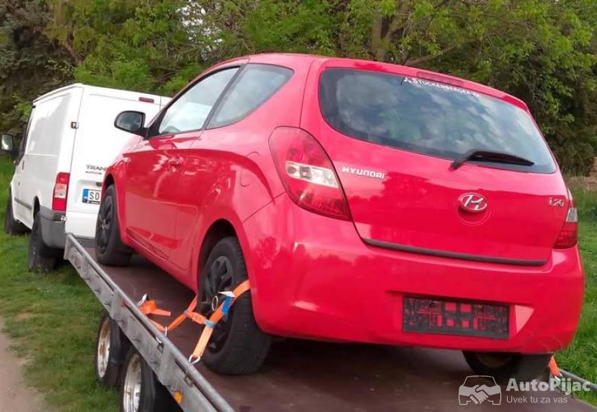 2009_hyundai_ix20_5_polovni_automobili_autopijac.rs
