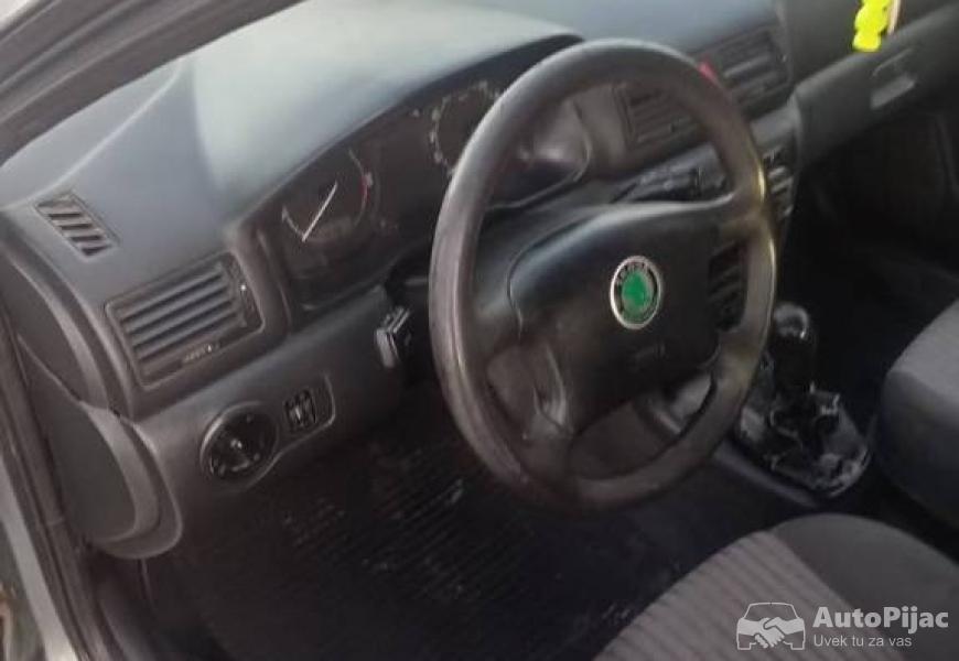 na_prodaju_skoda_oktavija_19_tdi_2002_godiste_regi_7_polovni_automobili_autopijac.rs