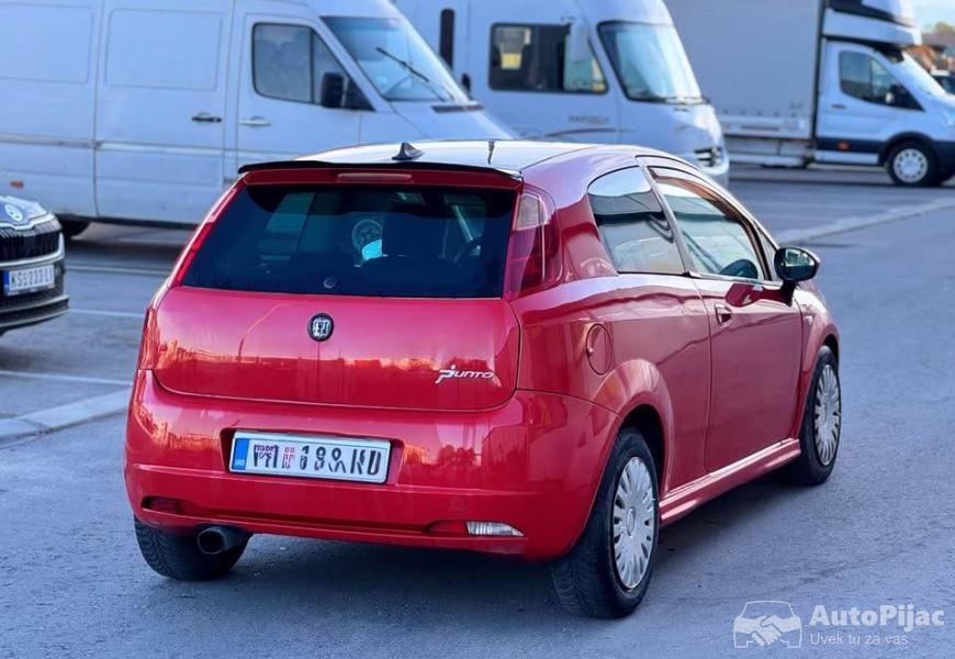 fiat_grande_punto_19multijett_4_polovni_automobili_autopijac.rs
