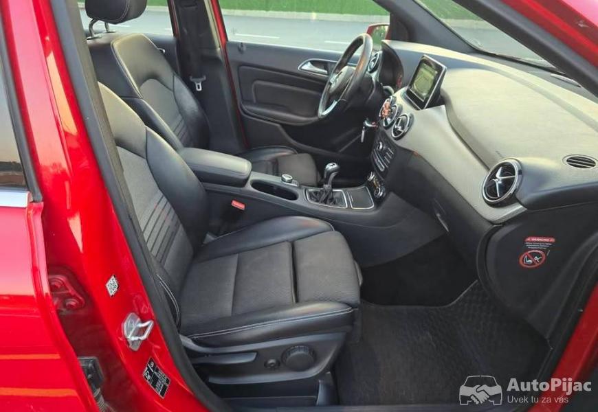 mercedes_benz_b180_urban_style_11_polovni_automobili_autopijac.rs