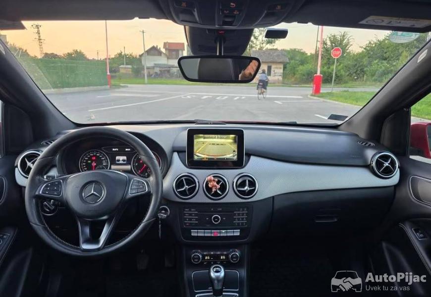 mercedes_benz_b180_urban_style_12_polovni_automobili_autopijac.rs