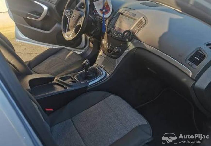 opel_insignija_20_7_polovni_automobili_autopijac.rs