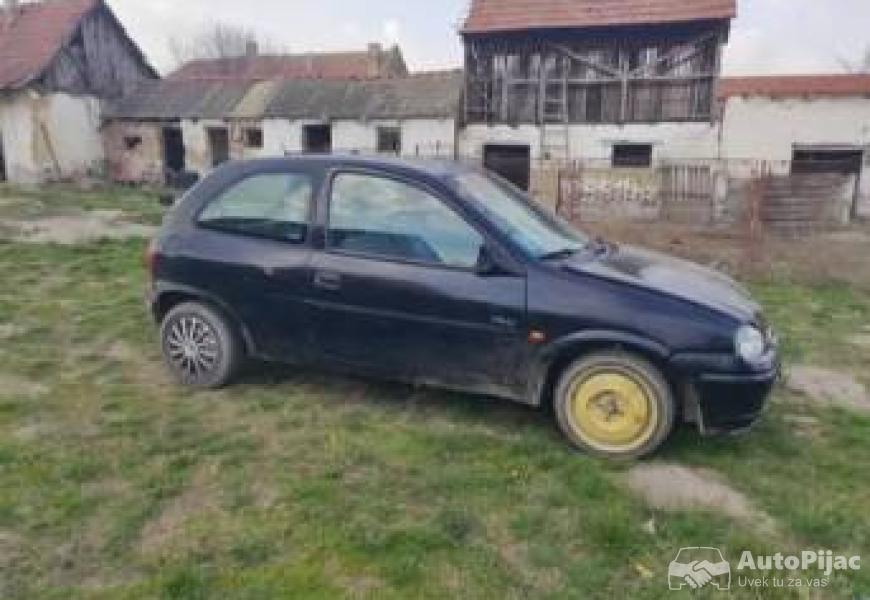 opel_korsa_14_benzin_pali_radi_istekla_reg_njene_t_3_polovni_automobili_autopijac.rs