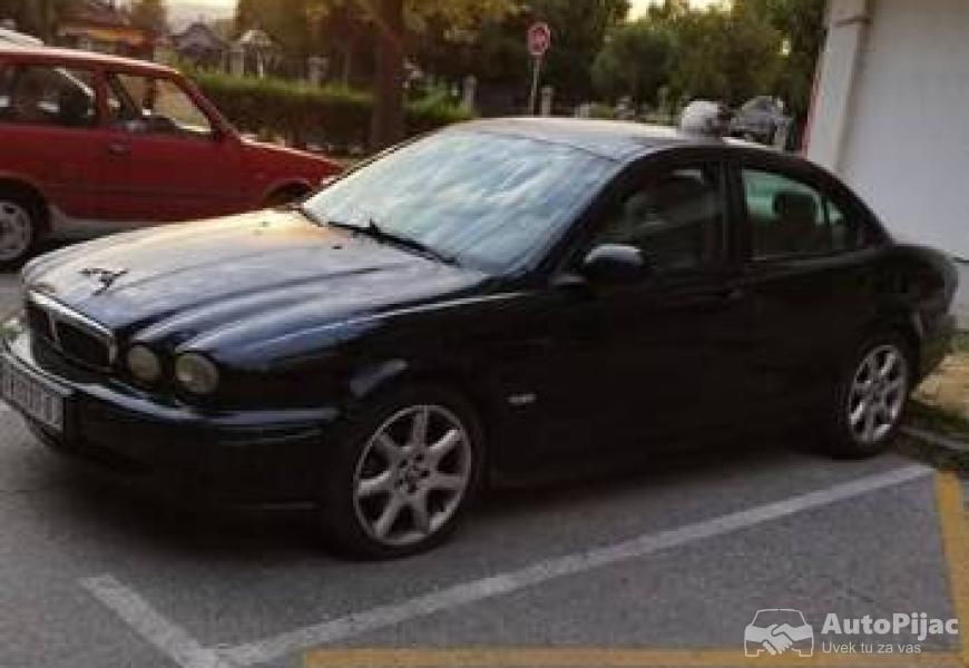 jaguar_12_polovni_automobili_autopijac.rs
