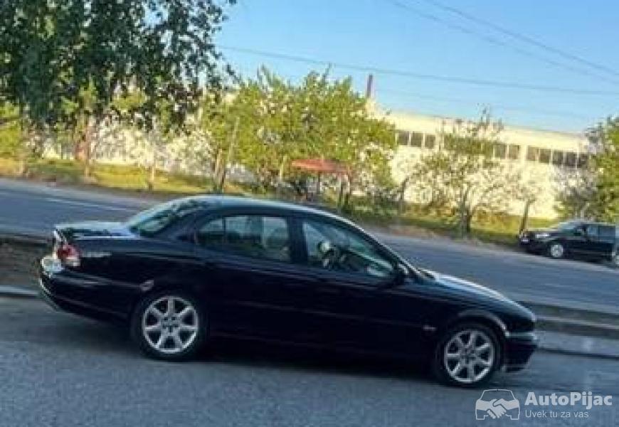 jaguar_6_polovni_automobili_autopijac.rs