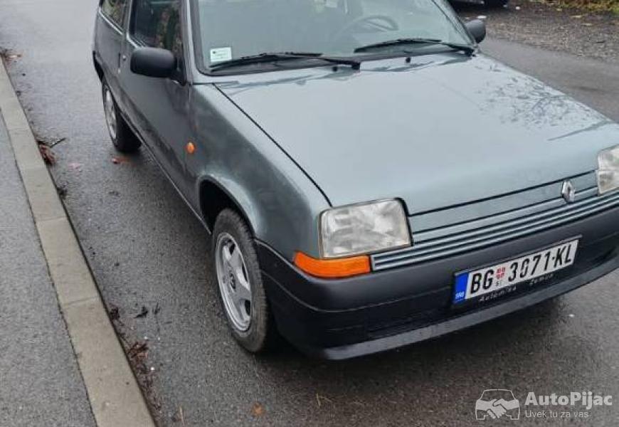 reno_5_kampus_11_benzin_1992_god_2_polovni_automobili_autopijac.rs