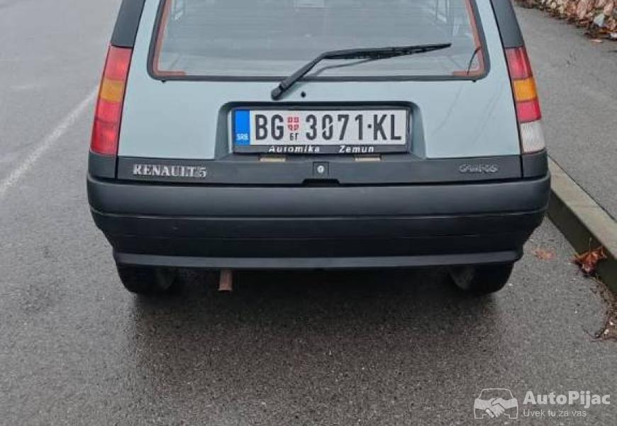 reno_5_kampus_11_benzin_1992_god_6_polovni_automobili_autopijac.rs