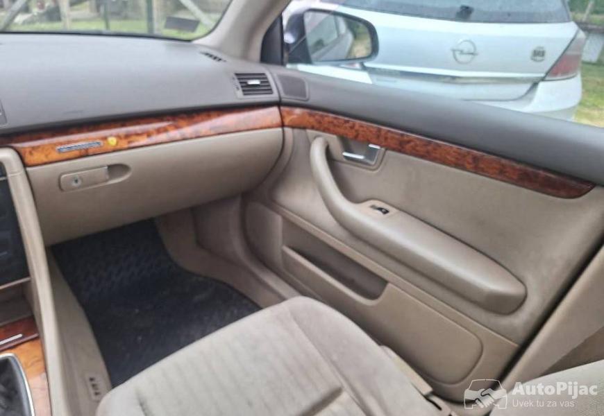 audi_a4_19_tdi_131ks_2004godkwatro_10_polovni_automobili_autopijac.rs