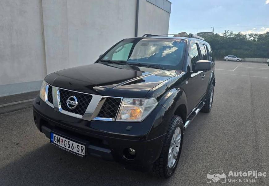 nisan_pathfinder_25d_4_polovni_automobili_autopijac.rs