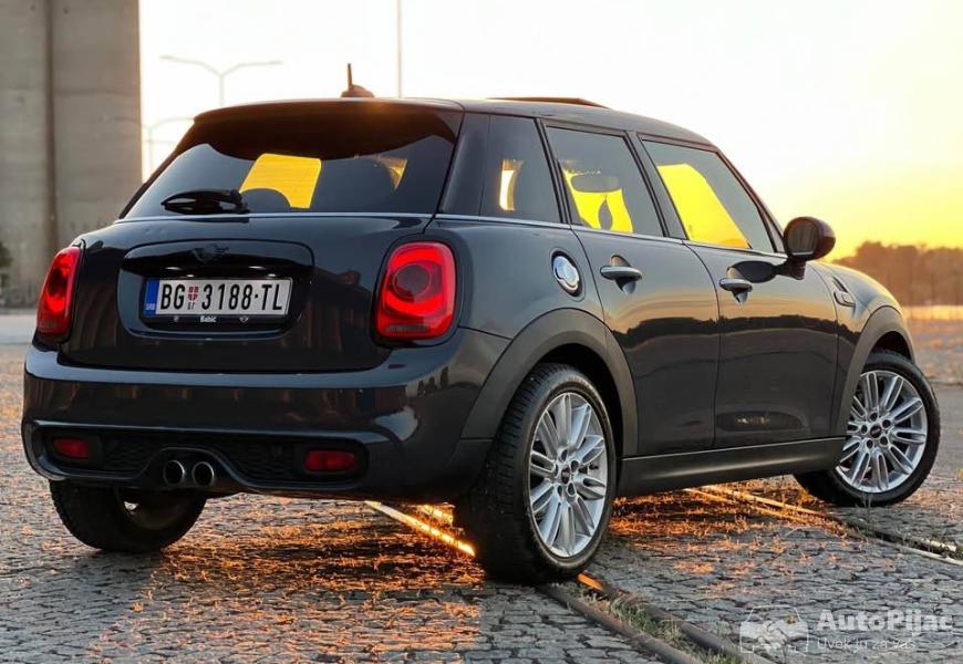 mini_cooper_s_panoharman_4_polovni_automobili_autopijac.rs