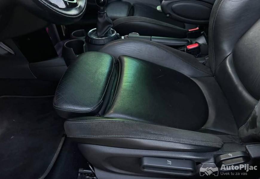 mini_cooper_s_panoharman_6_polovni_automobili_autopijac.rs