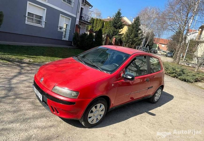 fiat_punto_12_bezin_5_polovni_automobili_autopijac.rs